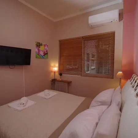 Artistico Two-Bedroom Apartment In Kolonaki Athens Exterior photo